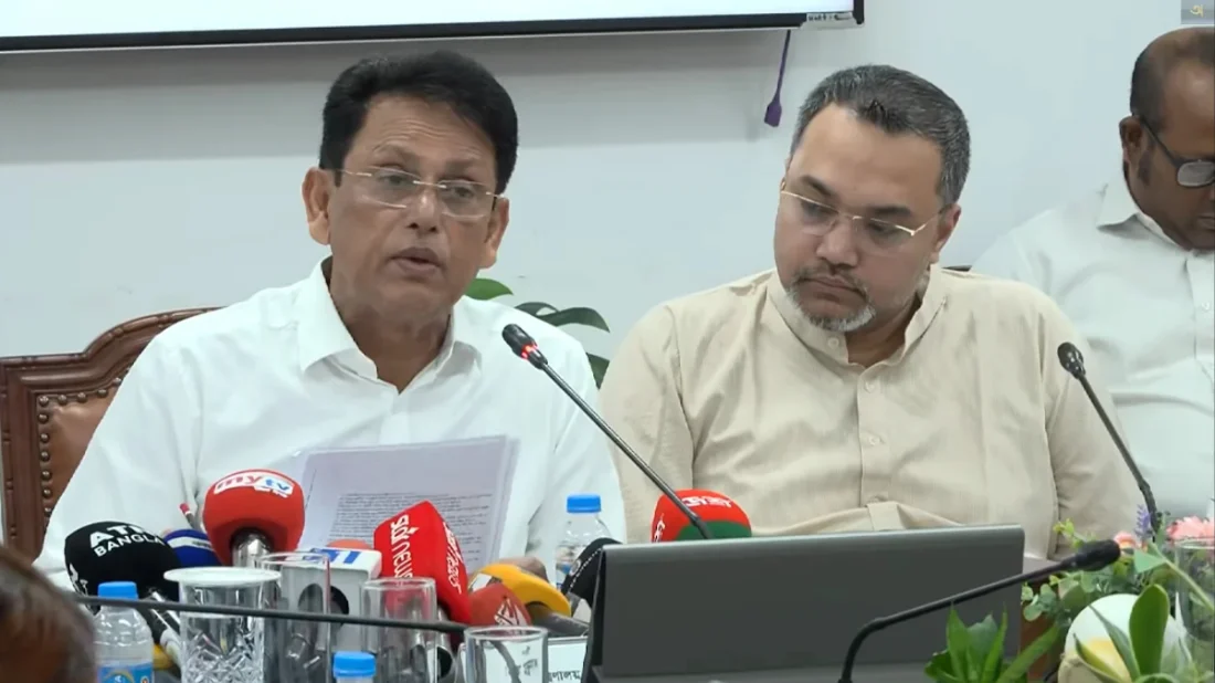এসএসসির খাতা মূল্যায়নে ‘দুর্বলতা’, শিক্ষকদের জবাবদিহিতায় আনা হবে: শিক্ষামন্ত্রী