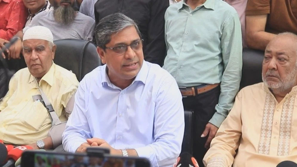 সার সংকটে ১১ দলীয় জোটের এমপিদের হাত থাকতে পারে: মীর শাহে আলম