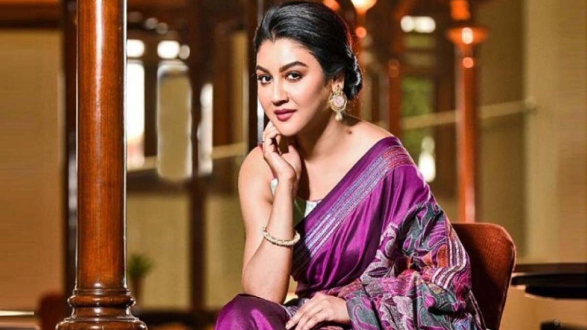 বয়স বাড়ার সঙ্গে আরও ‘অ্যাডভেঞ্চারাস’ হচ্ছেন জয়া আহসান