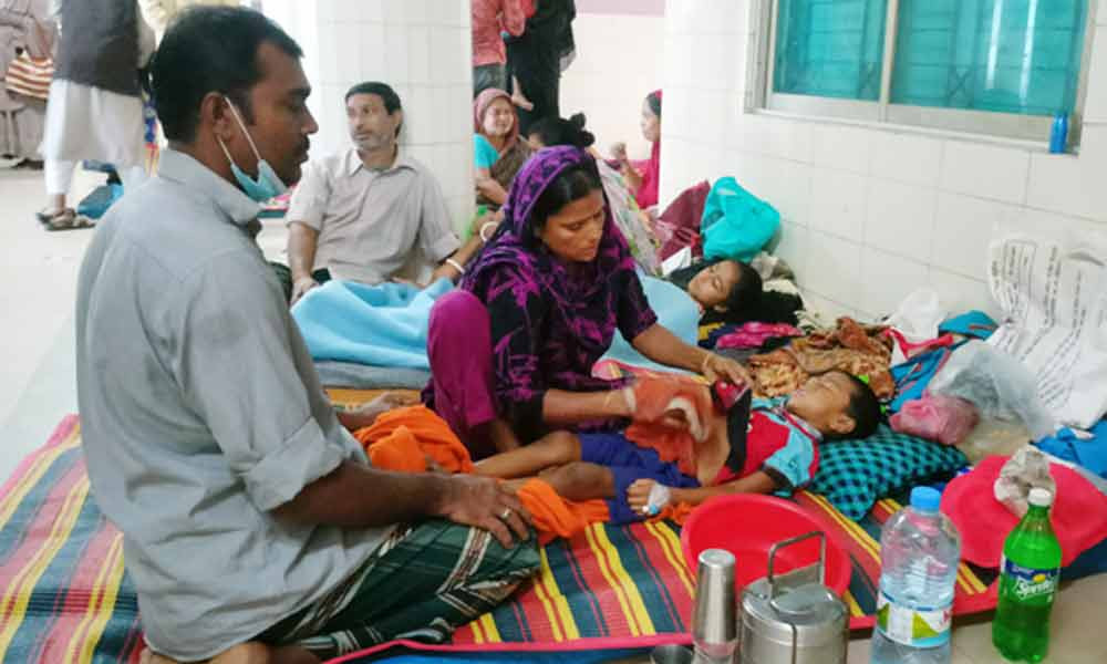 দেশের ৫৮ জেলায় ছড়িয়েছে হাম, ঝুঁকিপূর্ণ জনগোষ্ঠীকে টিকার আওতায় আনার সুপারিশ