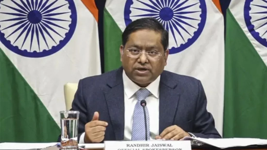 ‘সন্তান জন্ম দিতে যুক্তরাষ্ট্রে আসে’, ট্রাম্পের খোঁচার কড়া জবাব দিলো ভারত