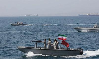 হরমুজে ইরানের সামরিক বোটে গুলির নির্দেশ ট্রাম্পের