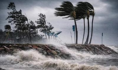 দুপুরের মধ্যে ৪ অঞ্চলে ঝড়-বৃষ্টির শঙ্কা, নদীবন্দরে সতর্কতা