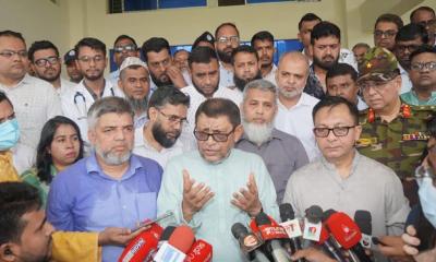 সরকারি হাসপাতাল দালালমুক্ত করার ঘোষণা স্বাস্থ্যমন্ত্রীর