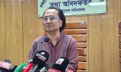দেশে এলপি গ্যাসের কোনো সংকট নেই: তথ্য উপদেষ্টা