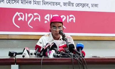 প্রধানমন্ত্রীর হাত থেকেই পুরস্কার নিতে চান কবি মোহন রায়হান