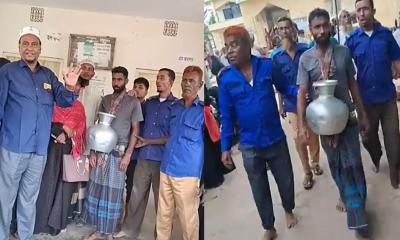 বৃদ্ধা মাকে মারধর করায় গলায় পানির কলস ঝুলিয়ে বাজার ঘোরানো হলো ছেলেকে