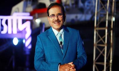 ঈদে চমক নিয়ে আসছে হানিফ সংকেতের ‘ইত্যাদি’