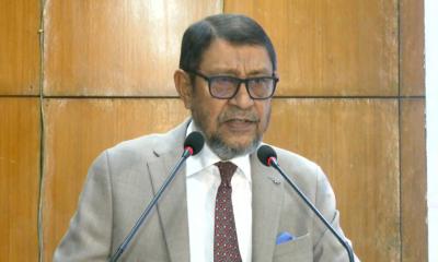 নিজ এলাকার নারীদের ব্রেস্ট ক্যান্সার নিয়ে সচেতন করুন—চিকিৎসকদের স্বাস্থ্যমন্ত্রী