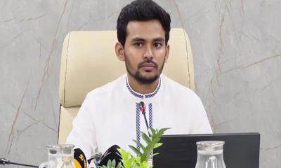 কেউ বেশি ভাড়া নিচ্ছে না, সবাই ফেরেশতা হয়ে গেছে: আসিফ মাহমুদ