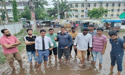 কুষ্টিয়া পৌর প্রশাসনের চরম ব্যর্থতা: এ্যাড. অপু