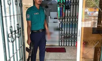 খুলনায় ফজরের নামাজের সময় অস্ত্র নিয়ে মসজিদে ঢুকে মুসল্লিদের গুলি
