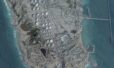 খারগ দ্বীপে শক্তিশালী বোমা হামলা চালালো যুক্তরাষ্ট্র