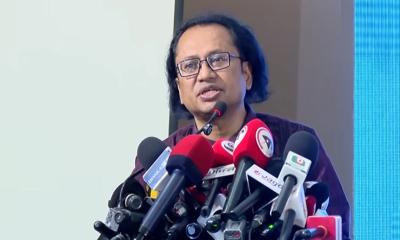 বাণিজ্যচুক্তি বাতিল নয়, যুক্তরাষ্ট্রের সঙ্গে সমঝোতায় যেতে চায় সরকার